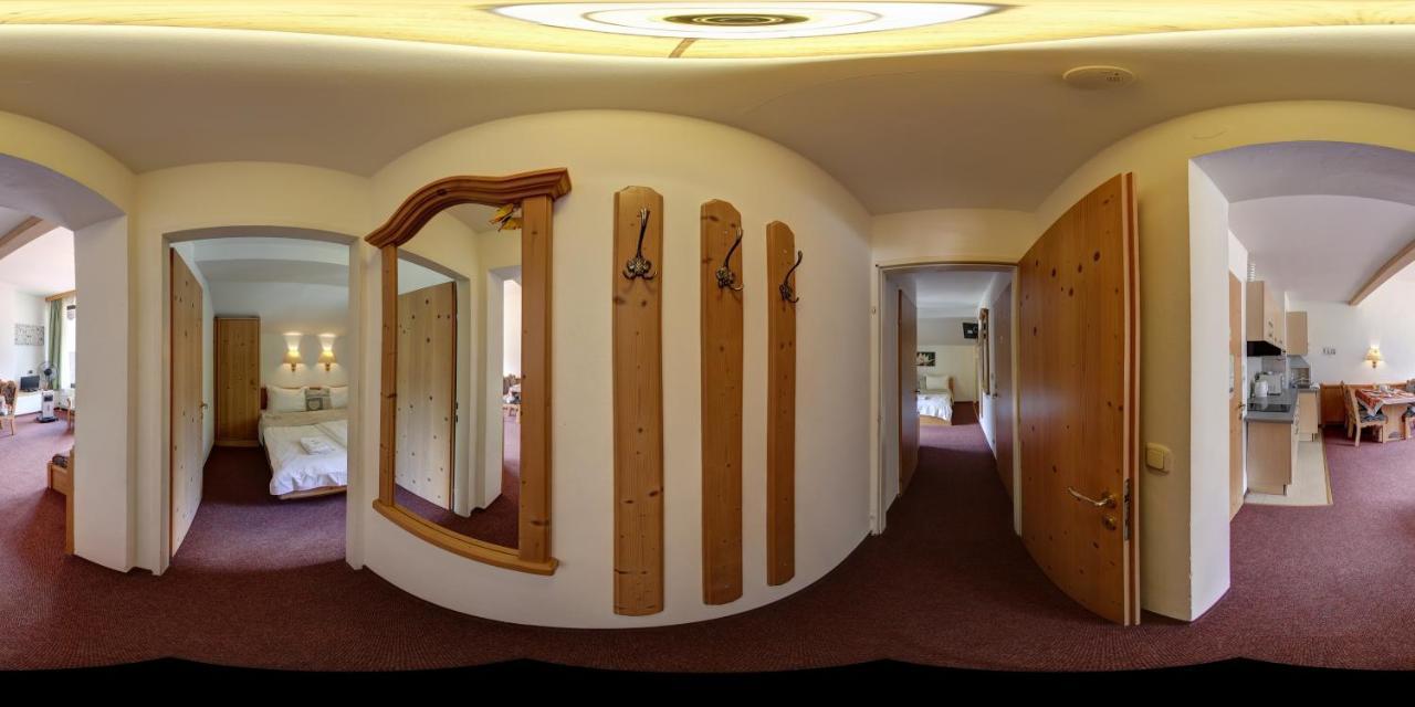 Apartment House Seerose Obertraun Esterno foto