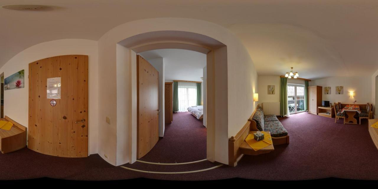 Apartment House Seerose Obertraun Esterno foto